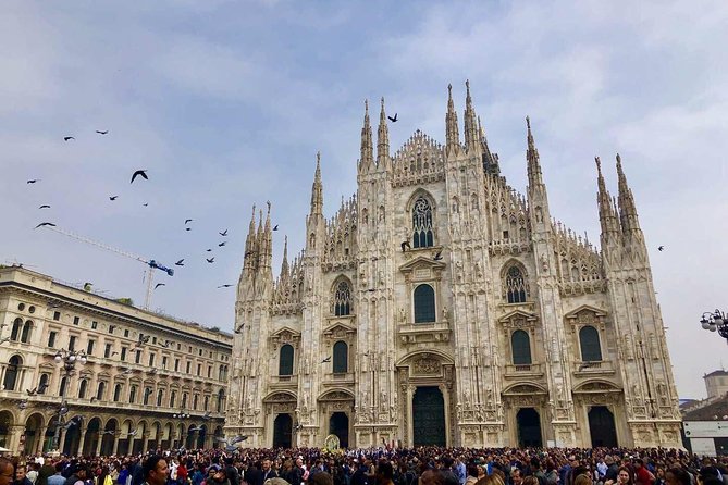 21-Day Extensive European Highlights tour from Frankfurt: Germany, Czech Republic, Slovakia, Hungary, Austria, Switzerland, Italy, France, Netherlands, Belgium and Luxembourg - Danube days in Budapest: two cities, one river