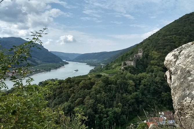 3-Hour Private Hiking Tour to historic places around Spitz in Wachau Valley - Vine terraces and orchard paths, not just postcard stops