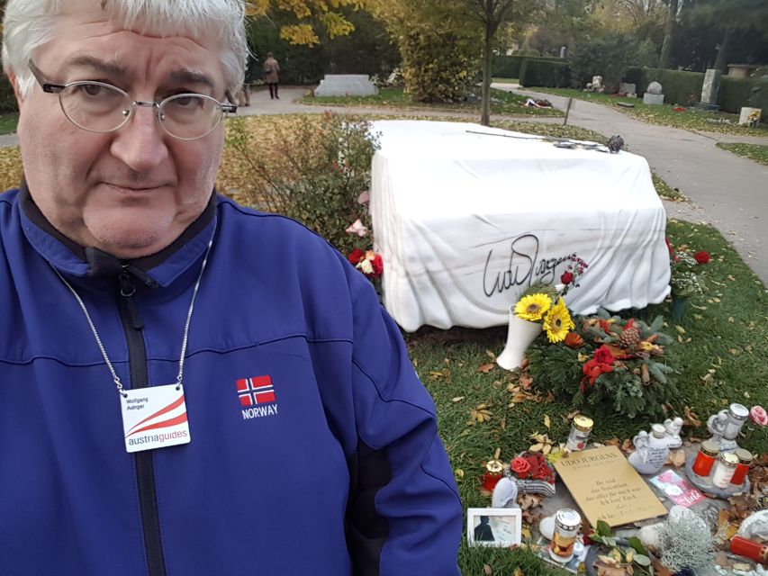 3-Hour Walking Tour of Vienna Central Cemetery - Following the Graves: The People and Symbols Behind the Marble