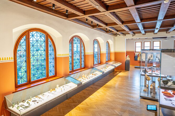 Admission Pass to The Roman Quarter and the Museum Carnuntinum - Amphitheater setting and the gladiator-world vibe