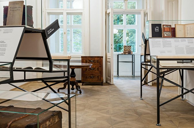 Admission to the Sigmund Freud Museum - Special exhibitions and conceptual art: how the museum connects past to now