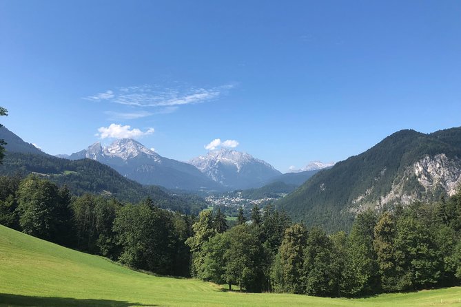 Alpine Majesty: Eagle's Nest, Salt Mine Salzburg & Berchtesgaden - Berchtesgaden lunch break: simple, local, and flexible