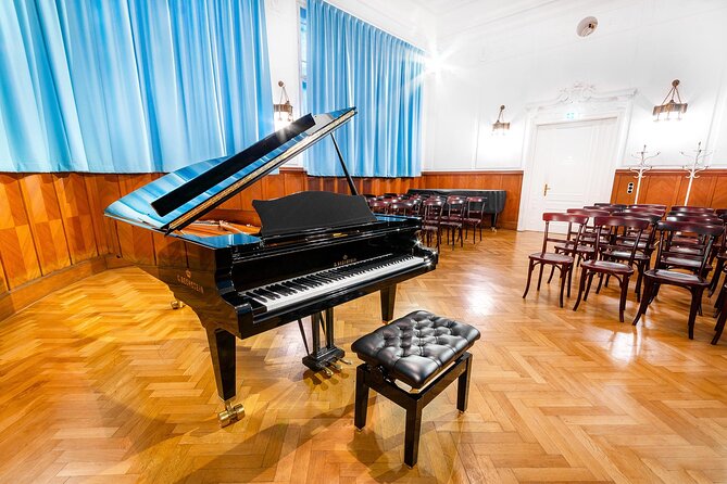 Amadeus Concerts at Ehrbarsaal - Viennas hidden gem - Seating reality: first row is fun, not required