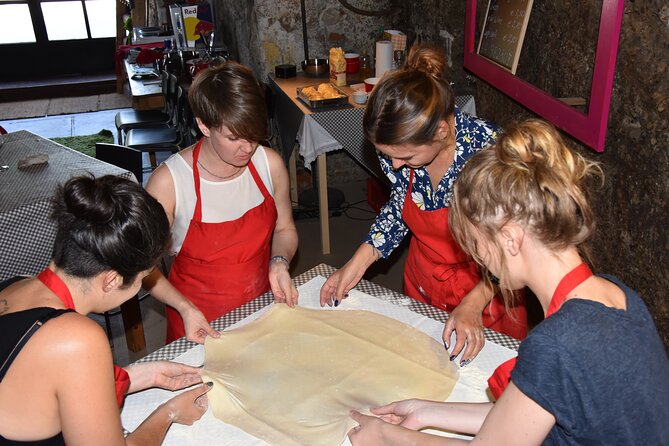 Apple Strudel & Prezel Cooking Class incl. Dinner & Music - Small group size means you get real help