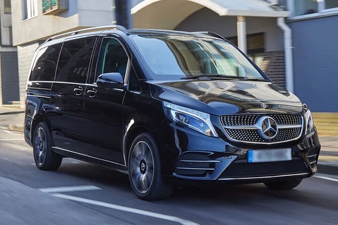 Arrival Private Transfer from Vienna Airport VIE to Vienna City by Luxury Van - Landing at VIE, then zero guessing for your hotel