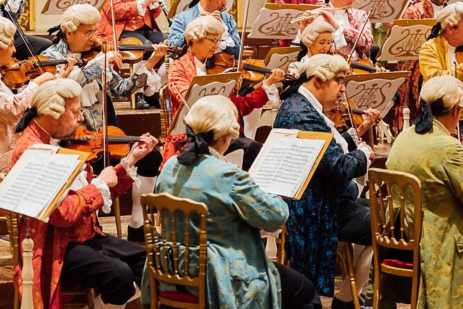 Austrian Delights: 3-course Austrian Dinner and Concert at Musikverein Vienna - Concert etiquette, the program you might buy, and small fees