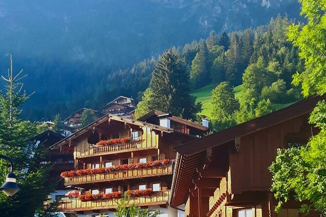 Austrian Hidden Gem Tour: The Most Beautiful Villages - Swarovski Kristallwelten in Wattens: The Add-On That Extends the Day
