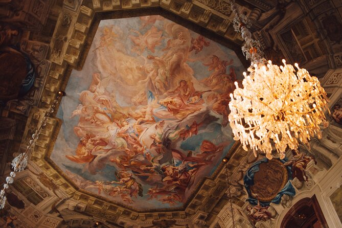 Belvedere Palace and Garden Guided Tour - Small-group reality: what the 10-person cap means for your visit