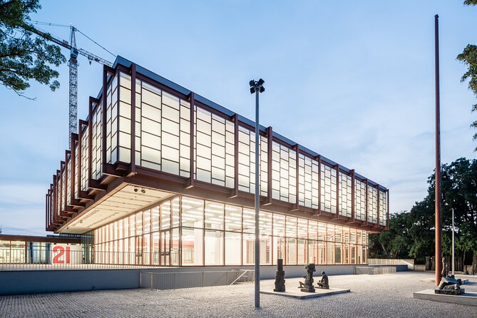 Belvedere21 Contemporary Art & Sculpture Garden Entry Ticket - Key highlights to notice