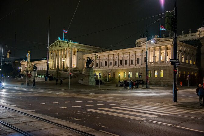 Big Bus Panoramic Live-Guided Evening Tour - A municipal building with 30 million bricks, seen at speed