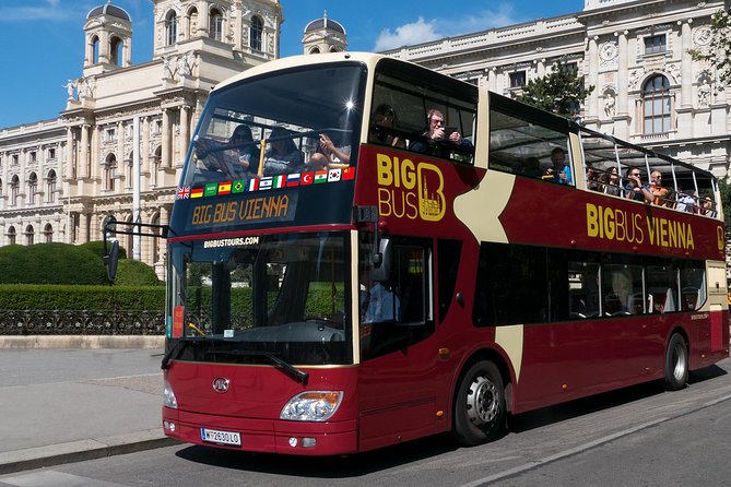 Big Bus Vienna Hop-On Hop-Off Sightseeing Tour - Audio commentary, WiFi, and avoiding the common frustration points