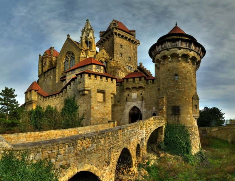 Bratislava: DayTrip: Castles around Vienna +underground lake - Key takeaways before you go