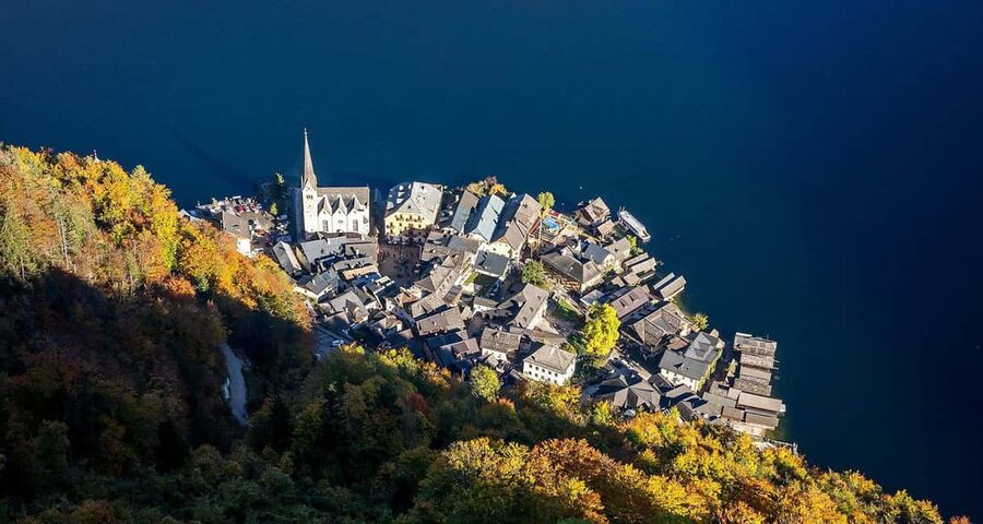 Bratislava/Vienna: Hallstatt, Salzburg, & Alpine Music Tour - Hallstatt: about two hours to soak up the lake-and-cliff mood