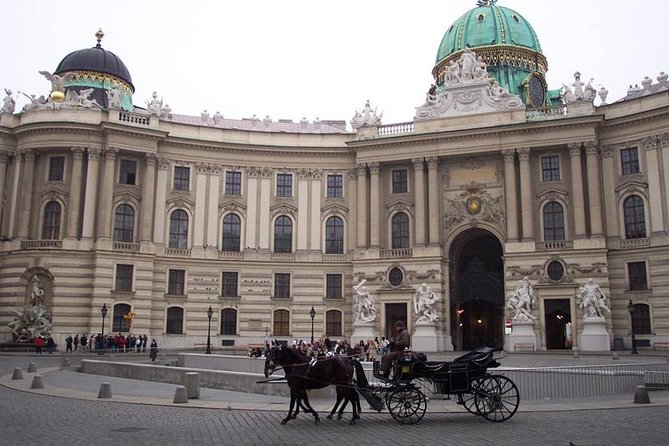 Budapest to Vienna Private Costumizable Day Tour with Lunch - Lunch at Schönbrunn, a Wiener Schnitzel Break That Actually Feels Like Lunch