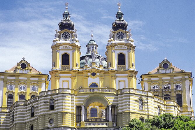 Cesky Krumlov and Wachau Danube Valley Tour from Vienna - Guided sightseeing time: how to make the most of 3.5 hours