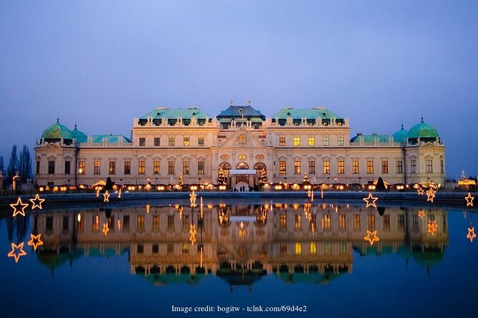 Christmas at Belvedere: 3hr Private Tour of Upper Palace & Market - Price and logistics: what makes this worth $250 per person