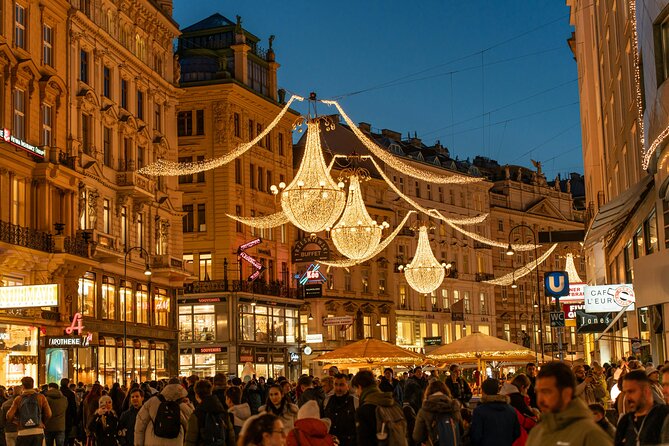 Christmas in Vienna - Private Walking Tour with Glühwein Mug - Route and timing: how the 2 hours are portioned