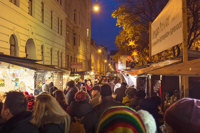 Christmas Market Vienna Tour - What’s included: snacks, cookies, glühwein, punch, and a rum moment
