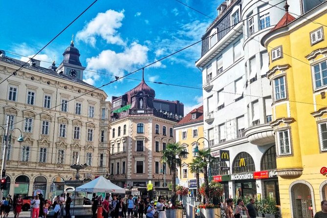 CITY QUEST LINZ: uncover the secrets of this city! - Meeting at Brucknerhaus Linz and Timing Your Day
