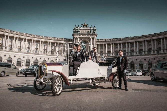 City Sightseeing Tour in an Electro Vintage Car (up to 5 people) - Key Things I’d Focus On Before You Go