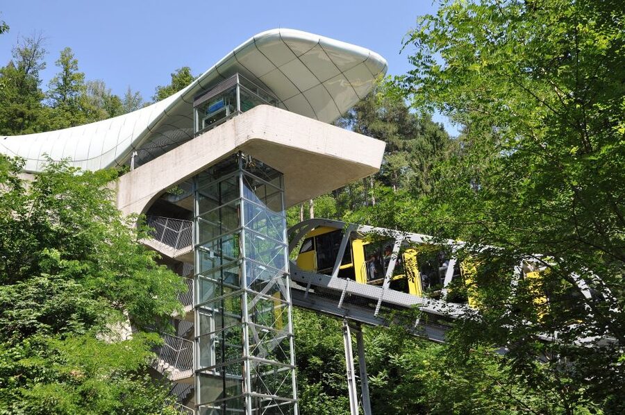 Combi Entrance Ticket to Alpine Zoo and Hungerburg - A one-day alpine break from Innsbruck rooftops