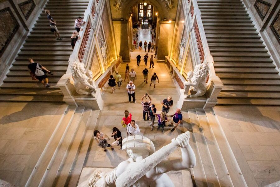 Combo Ticket: Kunsthistorisches Museum & Imperial Treasury - Starting at the Kunsthistorisches Museum: Where the Art Begins