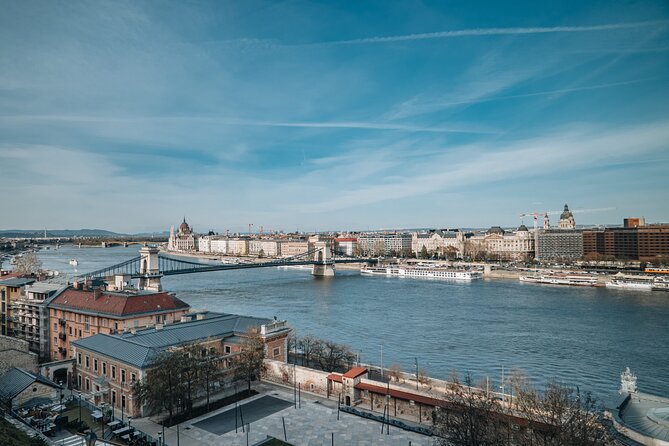 Day Trip to Budapest and Bratislava From Vienna - Bratislava in the Courtyard First: Castle, Palace, and Old Town Icons