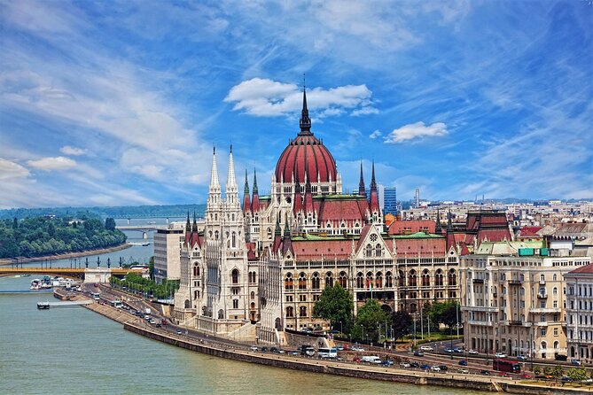 DayTrip to Budapest and Bratislava, two capitals - Key highlights worth planning for
