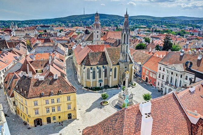 DayTrip to Budapest and Bratislava, two capitals - Bratislava Castle Visit: Short Walk, Big Danube Payoff