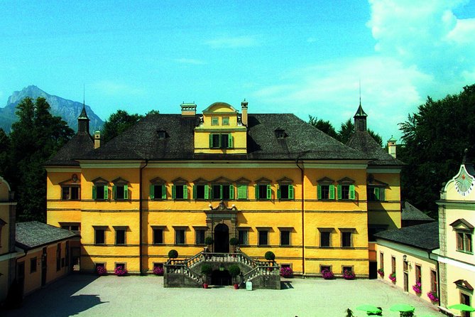 Discover Salzburg by bike: Fun and informative - Nonnberg Abbey: Old Convent Feeling with Alps in the Background