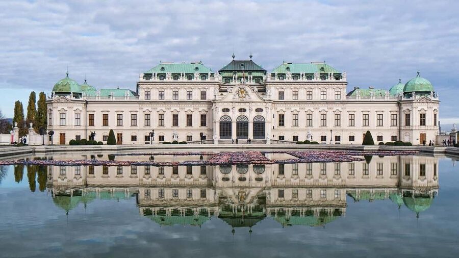Discover Vienna’s Landmarks in 2 Hours - St. Stephen’s Cathedral and the fastest way to feel the city’s spine