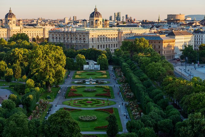 Exclusive Vienna Old Town Highlights Walking Tour (max. 6 persons) - The Old Town highlights route that gets you oriented fast
