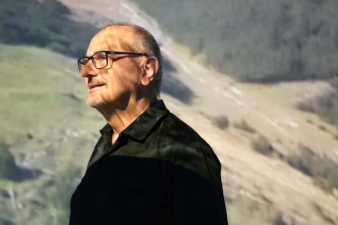 EXPERIENCE TIROL Immersive Show - Audio Guide Options: English and Italian Support