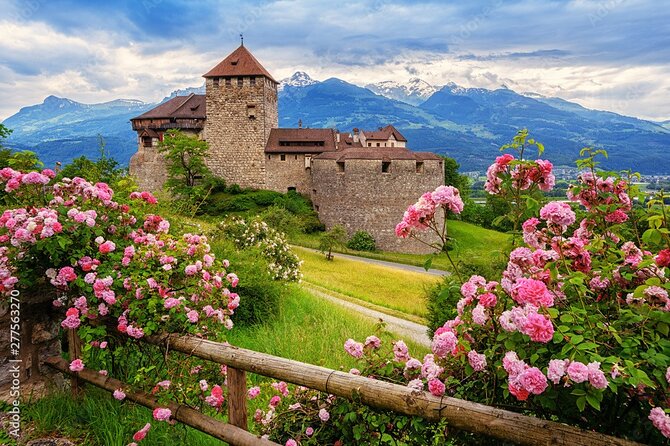 Explore 4 Countries in a Day: Liechtenstein,Austria,Swiss&Germany - The 10 to 11 hour rhythm from Zurich