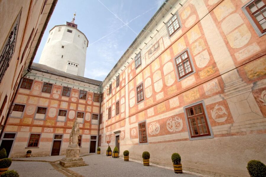 Forchtenstein Castle Admission Ticket & Optional Guided Tour - Optional guided tour vs. German audio: how to choose your level of help