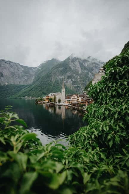 From Bratislava: Hallstatt & Salzburg Day Tour - What the Guide Adds: Stories, Tips, and That Human Touch