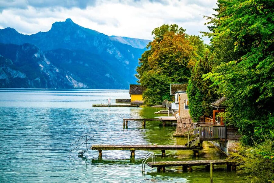 From Bratislava: Hallstatt & Salzburg Day Tour - Transportation and Comfort: Van, Coach, English Driver, and Pickup Reality