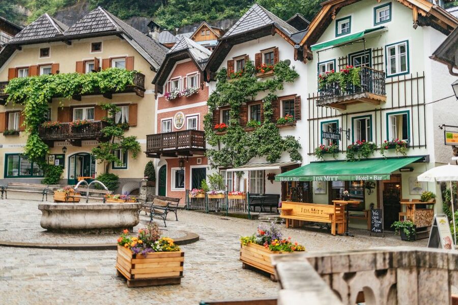 From Salzburg: Half-Day Tour to Hallstatt - Bone House Behind the Catholic Church: A Strange, Practical Stop