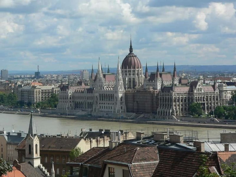 From Vienna: Bratislava and Budapest Day Tour - Key Things I’d Pay Attention To