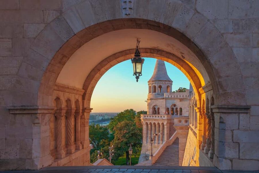From Vienna: Bratislava and Budapest Guided Day Trip - Your Budapest free time: how to use it well