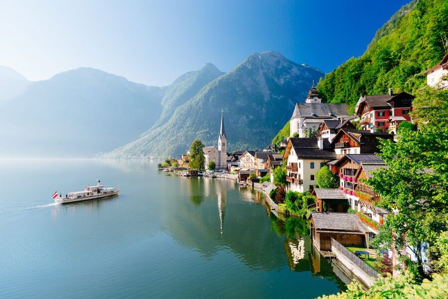 From Vienna: Full Day Trip to Hallstatt and Salzkammergut - Meeting Point at the Vienna State Opera, and How to Avoid the Usual Confusion
