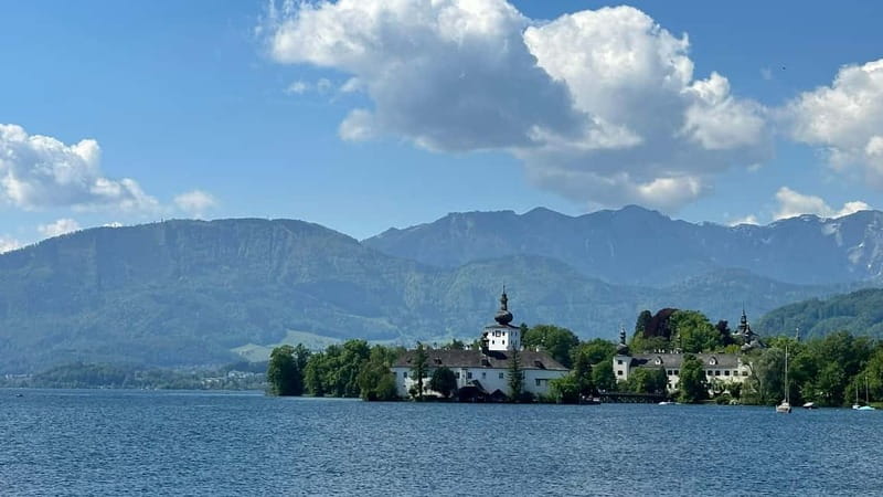 From Vienna: Gmunden, Hallstatt, Salzkammergut Day Tour - Hallstatt time: photo stop, sightseeing, then true free wandering