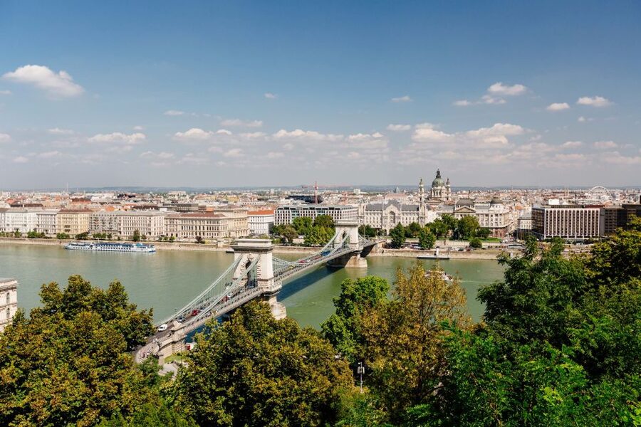 From Vienna: Guided Day Trip to Budapest - What the Instagram Hotspots Actually Mean for Your Day
