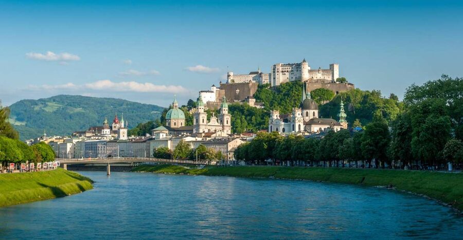 From Vienna: Guided Day Trip to Salzburg - Salzkammergut on the way: Mondsee gives you a taste of the lake district