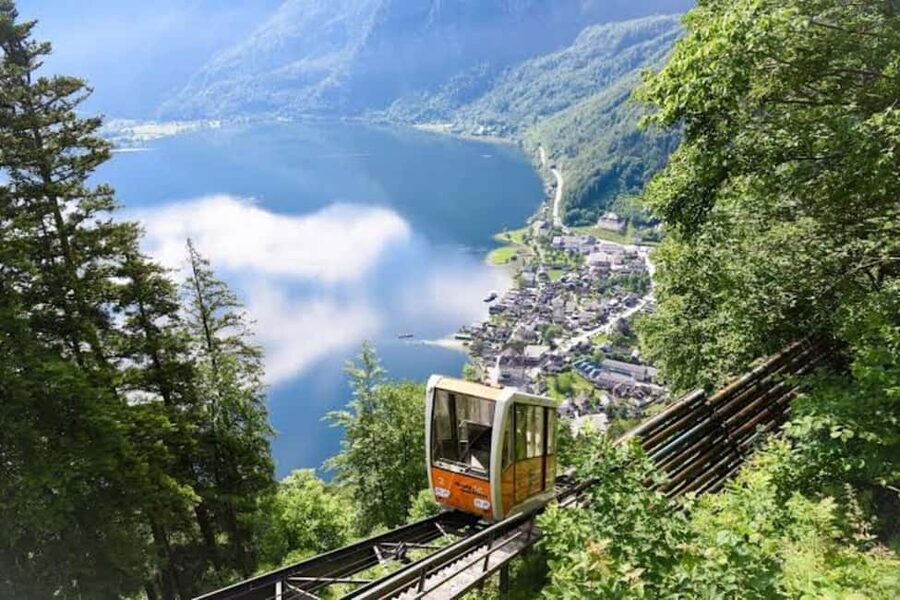 From Vienna: One Day Hallstatt Guided Day Trip - How the schedule feels over a full 12-hour day