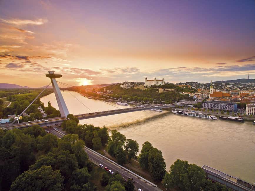 From Vienna to Bratislava, Devín and Hainburg – Guided Tour - First stops near Vienna: Bruck an der Leitha District and the Slavin viewpoint