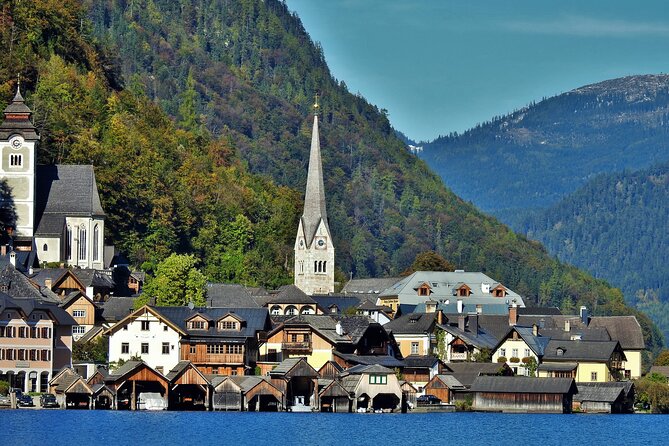 Full-Day Minivan Tour From Salzburg to Hallstatt with 5 Fingers,Lakes&Mountains - Hallstatt time: 2 hours in a UNESCO-listed lake village