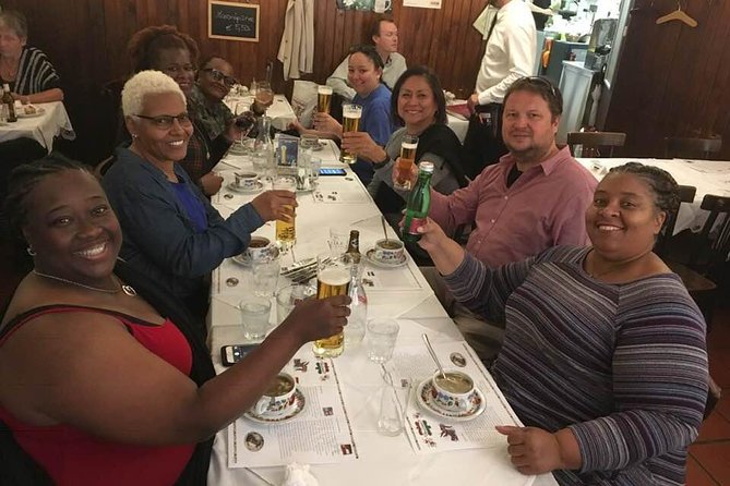Full day PRIVATE GUIDED VIENNA tour from Budapest with lunch and drinks - MuseumsQuartier and the value of built-in free time