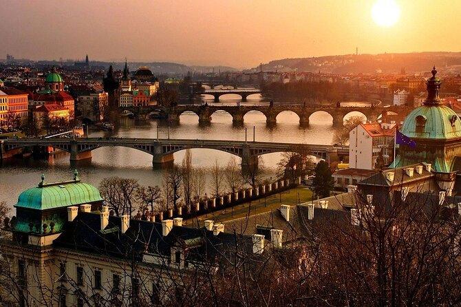 Full-Day Private Tour to Prague from Vienna - Prague Castle and St. Vitus Cathedral: The Morning’s Main Event