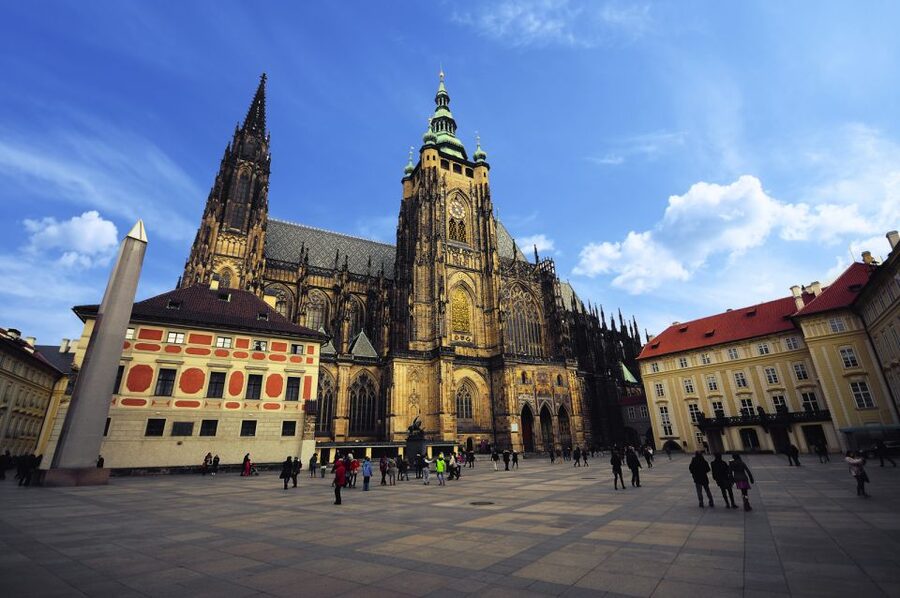 Full-Day Private Trip from Vienna to Prague - From your Vienna hotel to Prague: the comfort that matters